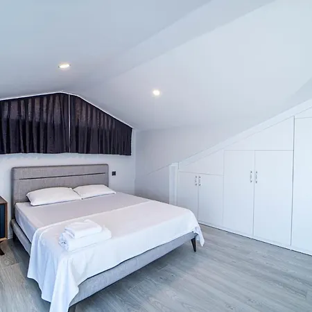 House With Private Poo Ovacık