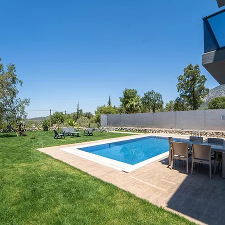 House With Private Poo * Ovacık